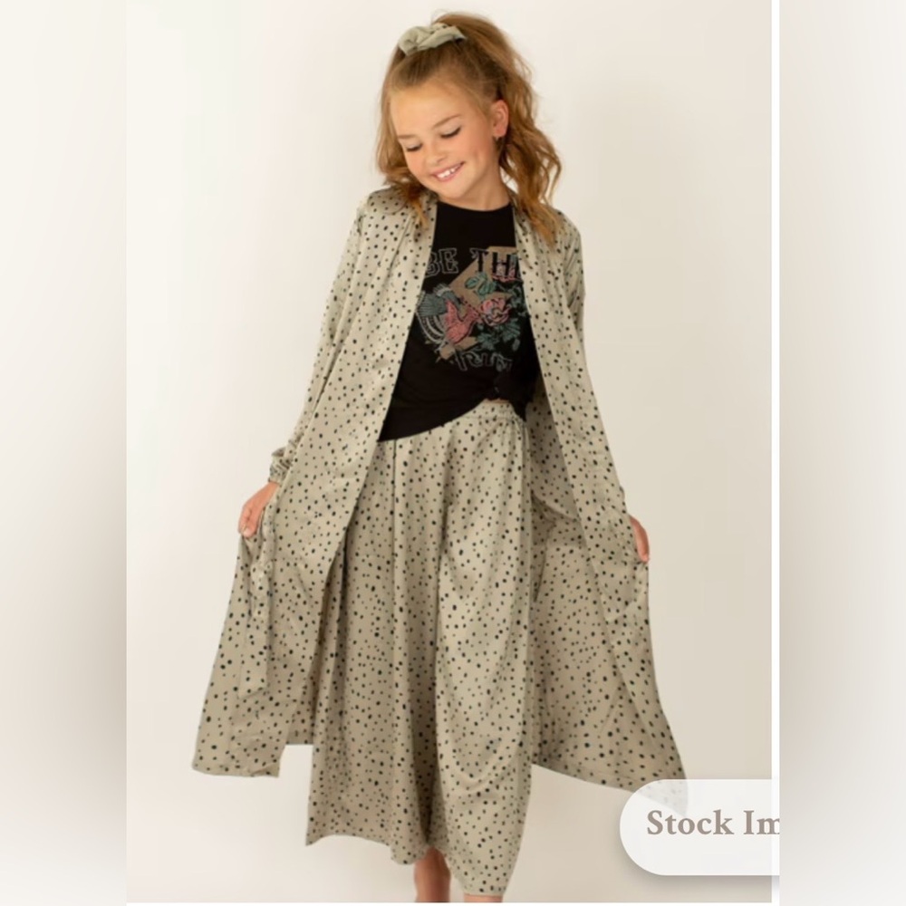 NWT joyfolie girls size 12 robe